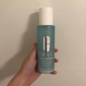 Clinique acne clarifying solution